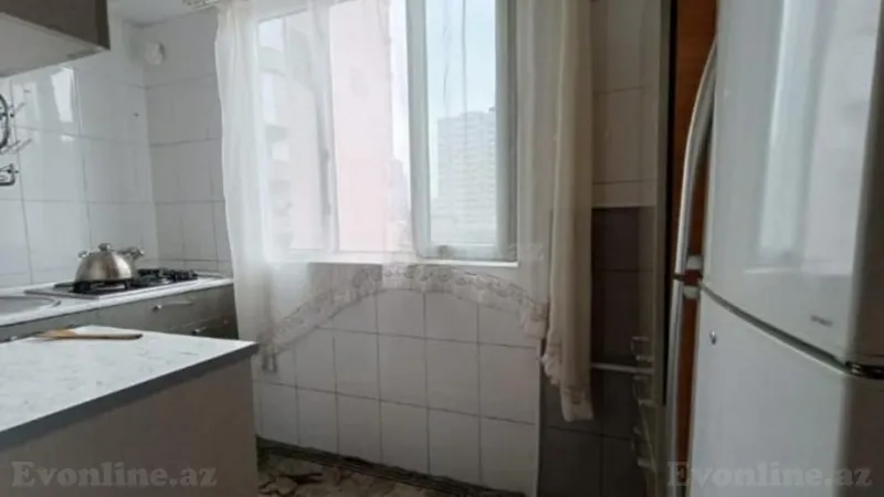 Kirayə verilir 2 otaqlı Mənzil Köhnə tikili 60 m² Xətai m. - şəkil 8