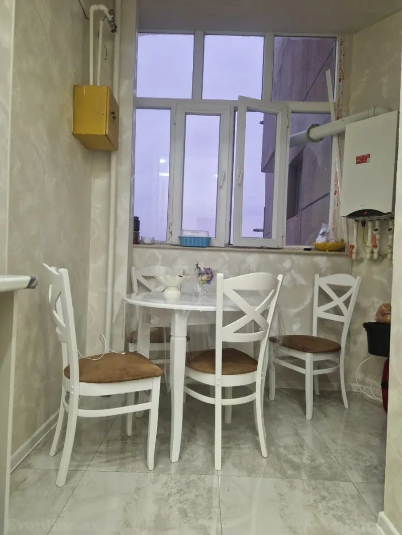 Satılır 3 otaqlı Mənzil Yeni tikili 75 m² İnşaatçılar m. - şəkil 4