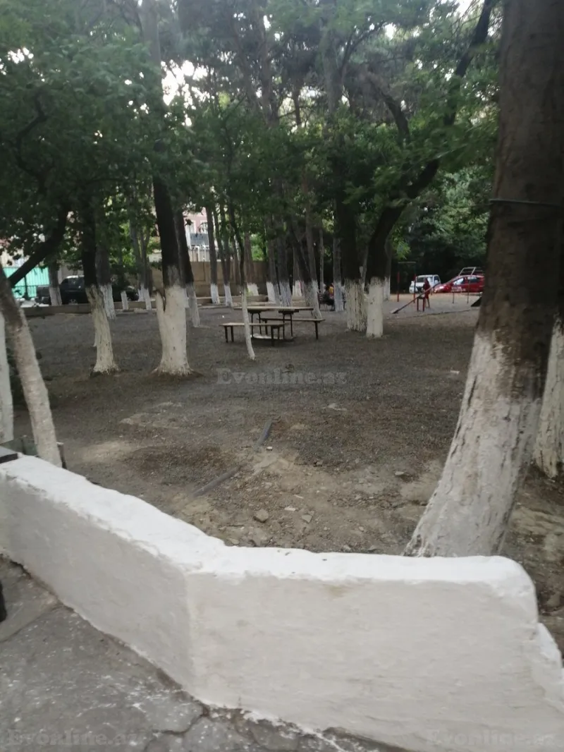 Satılır 2 otaqlı Mənzil Köhnə tikili 35 m² 28 May m. - şəkil 13