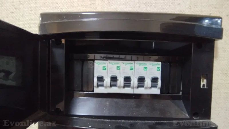 Kirayə verilir 2 otaqlı Mənzil Köhnə tikili 55 m² Suraxanı r. - şəkil 3