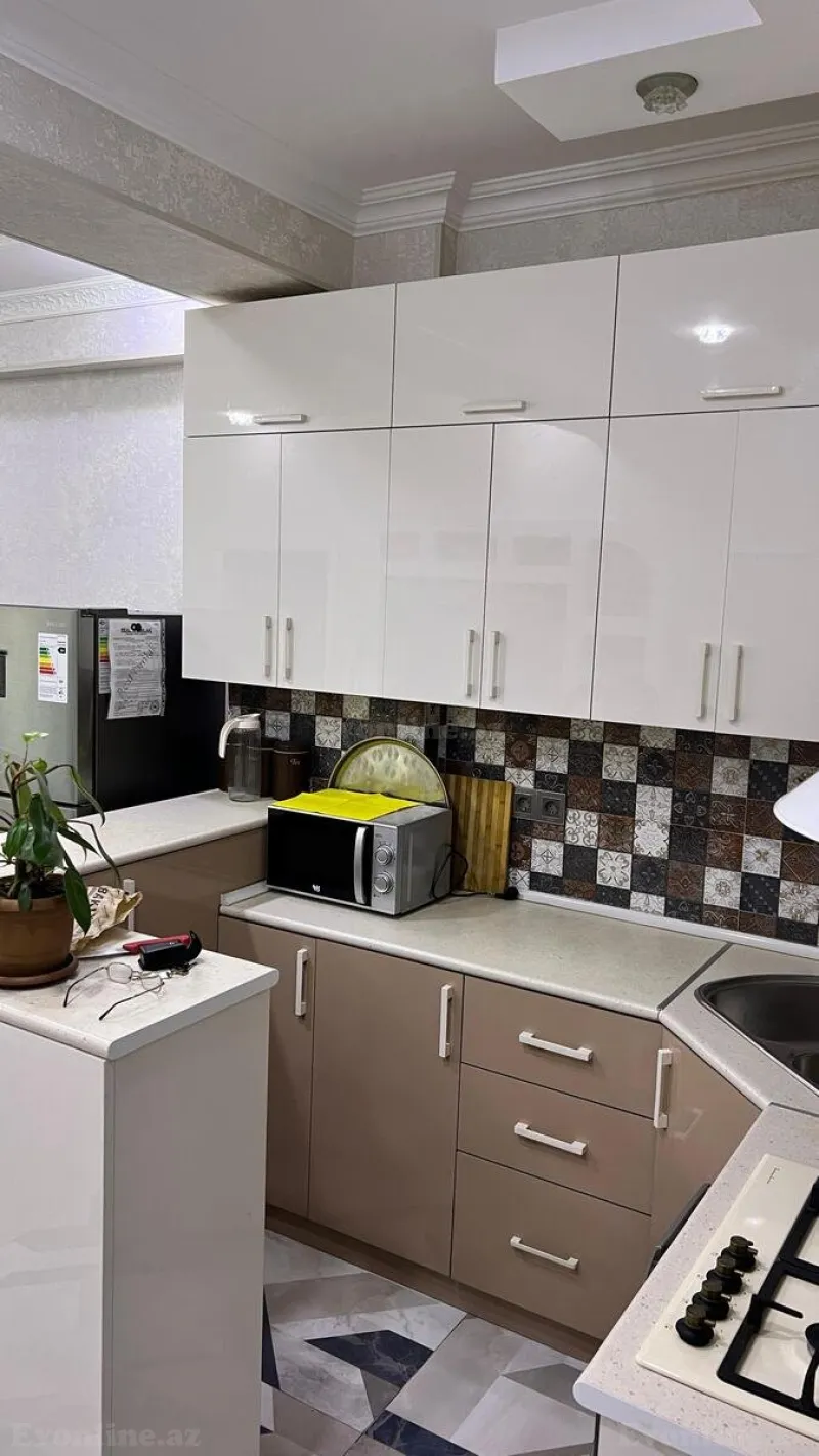 Kirayə verilir 3 otaqlı Mənzil Yeni tikili 63 m² Səbail r. - şəkil 3