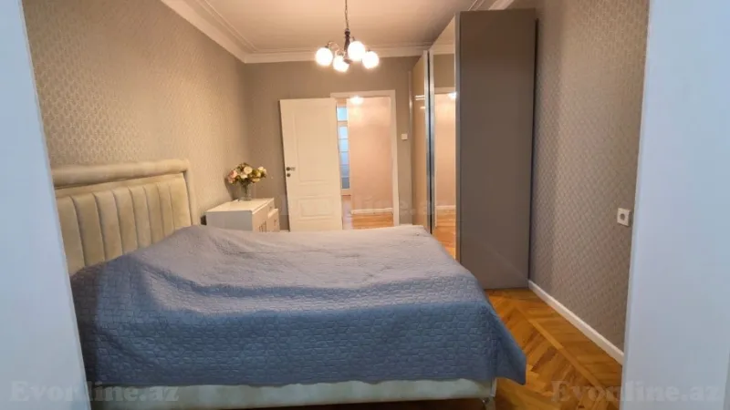 Satılır 3 otaqlı Mənzil Köhnə tikili 90 m² 8-ci mikrorayon - şəkil 4