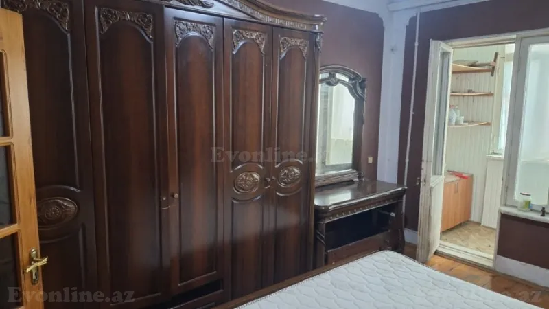 Satılır 2 otaqlı Mənzil Köhnə tikili 60 m² Xətai m. - şəkil 2