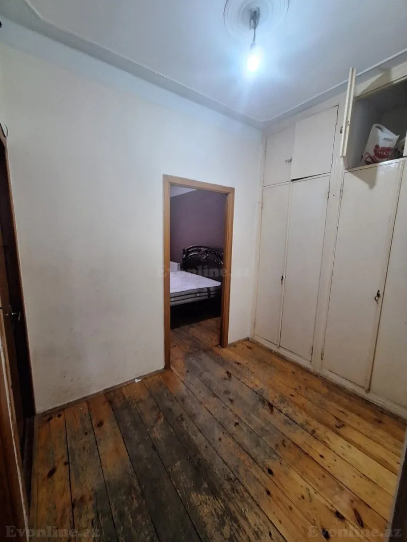 Satılır 2 otaqlı Mənzil Köhnə tikili 60 m² Xətai m. - şəkil 6