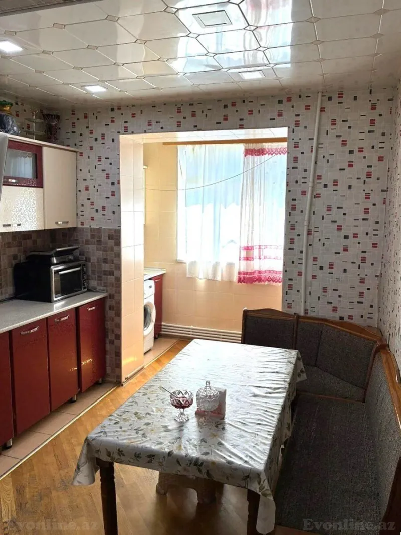 Satılır 3 otaqlı Mənzil Köhnə tikili 80 m² Əhmədli m. - şəkil 9