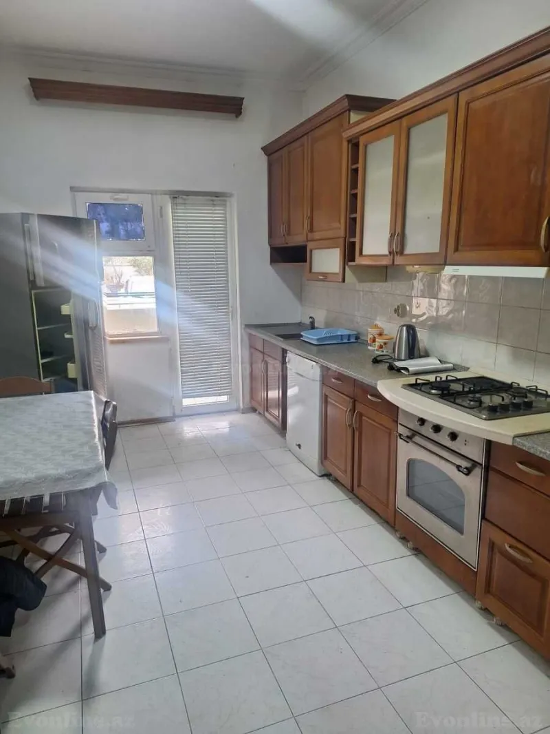 Kirayə verilir 3 otaqlı Mənzil Yeni tikili 125 m² Yasamal - şəkil 4