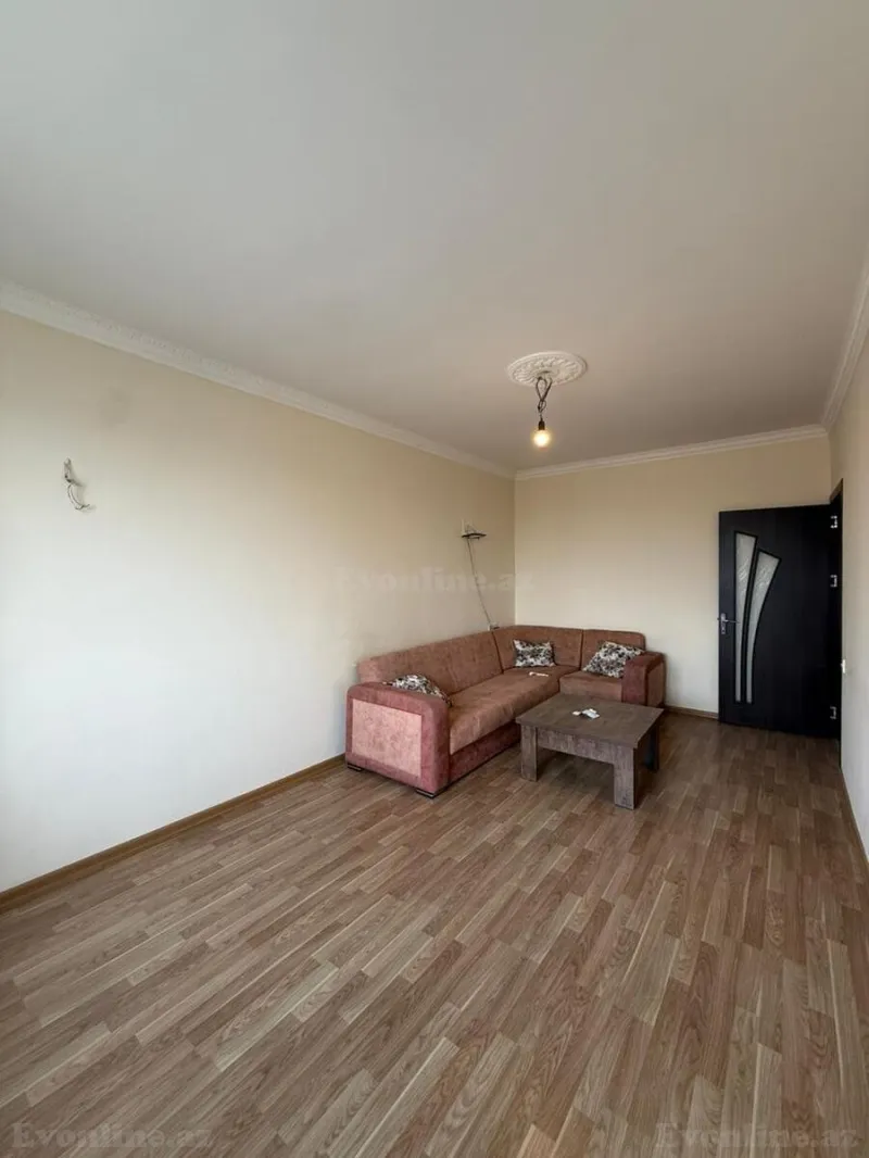 Satılır 2 otaqlı Mənzil Köhnə tikili 60 m² Suraxanı r. - şəkil 2