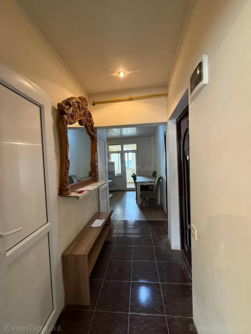 Satılır 2 otaqlı Mənzil Köhnə tikili 60 m² Suraxanı r. - şəkil 4