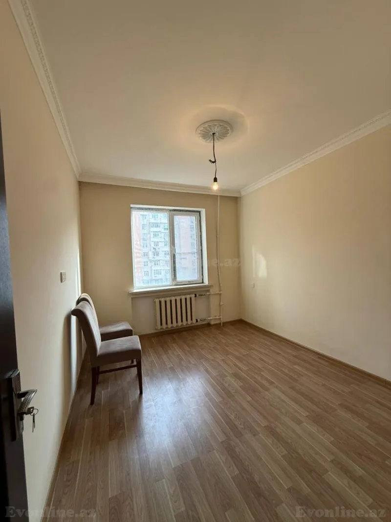 Satılır 2 otaqlı Mənzil Köhnə tikili 60 m² Suraxanı r. - şəkil 6