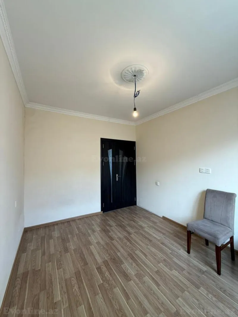 Satılır 2 otaqlı Mənzil Köhnə tikili 60 m² Suraxanı r. - şəkil 7