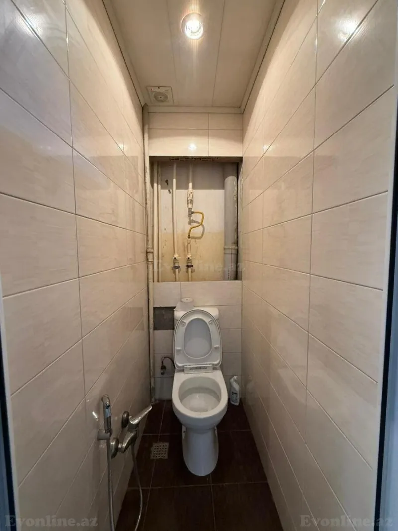 Satılır 2 otaqlı Mənzil Köhnə tikili 60 m² Suraxanı r. - şəkil 13