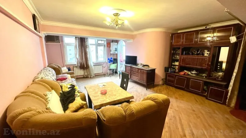 Satılır 3 otaqlı Mənzil Köhnə tikili 70 m² İçərişəhər m. - şəkil 2