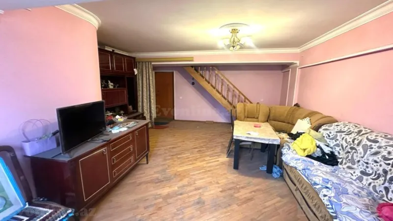 Satılır 3 otaqlı Mənzil Köhnə tikili 70 m² İçərişəhər m. - şəkil 3