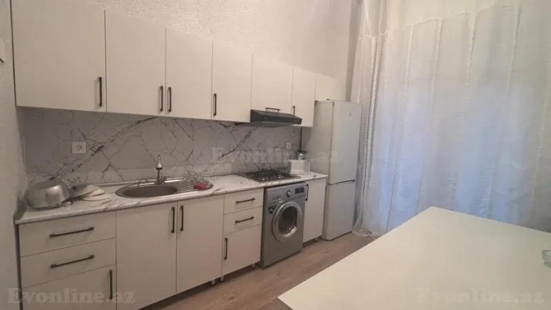2 otaqlı Mənzil 80 m² Sumqayıt Kirayə verilir