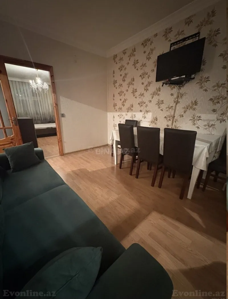 Satılır 2 otaqlı Mənzil Köhnə tikili 55 m² 5-ci mikrorayon - şəkil 3