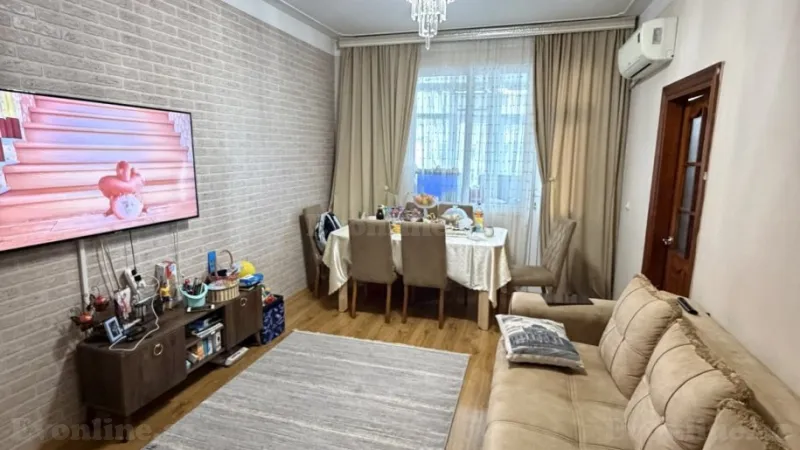 Satılır 2 otaqlı Mənzil Köhnə tikili 50 m² 8-ci mikrorayon - şəkil 2