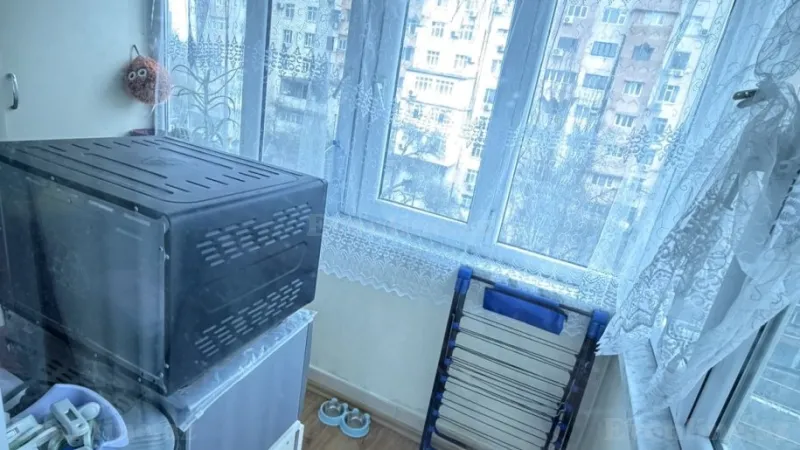 Satılır 2 otaqlı Mənzil Köhnə tikili 50 m² 8-ci mikrorayon - şəkil 9