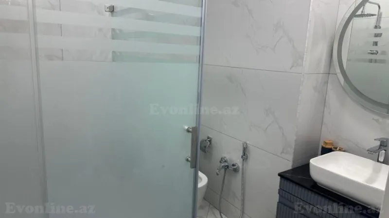 Kirayə verilir 3 otaqlı Mənzil Yeni tikili 170 m² Səbail r. - şəkil 13