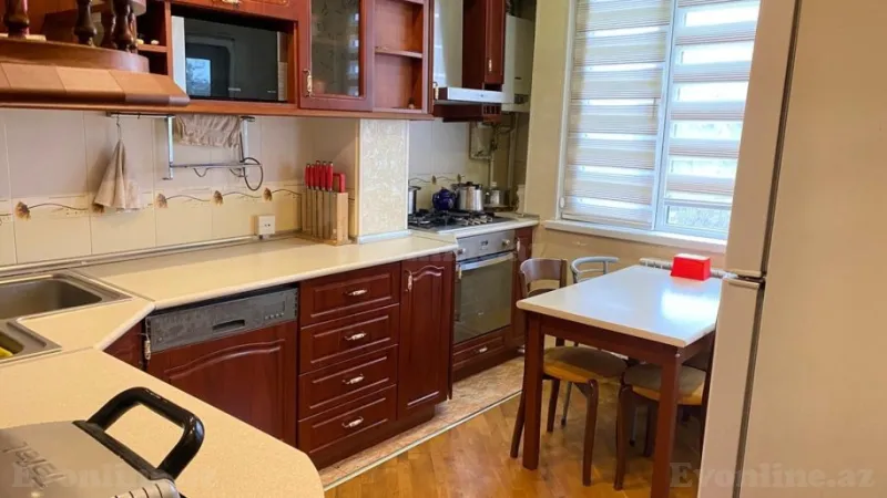 Satılır 4 otaqlı Mənzil Köhnə tikili 90 m² 4-cü mikrorayon - şəkil 5