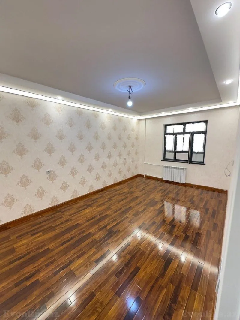 Satılır 3 otaqlı Mənzil Köhnə tikili 82 m² Suraxanı r.