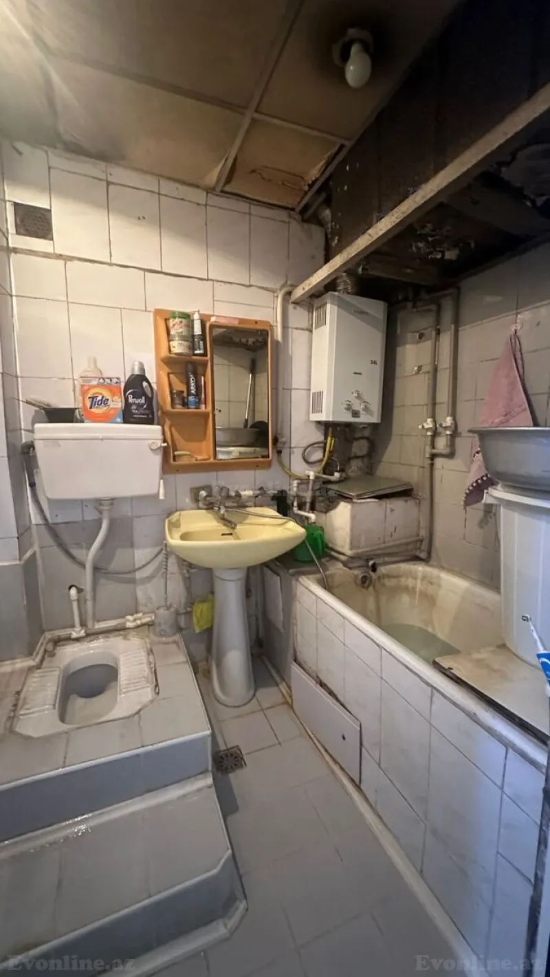Satılır 2 otaqlı Mənzil Köhnə tikili 40 m² Neftçilər m. - şəkil 10