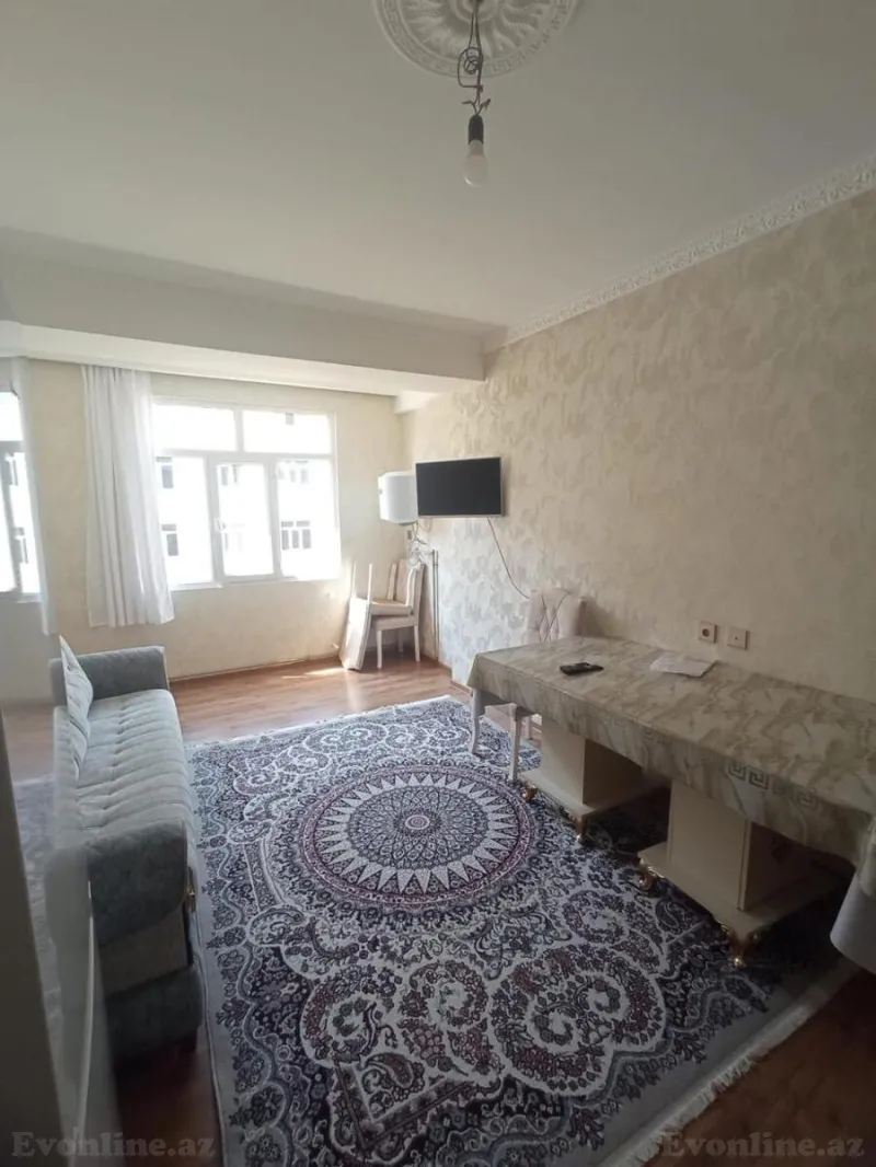 1 otaqlı Mənzil 35 m² Xırdalan Kirayə verilir