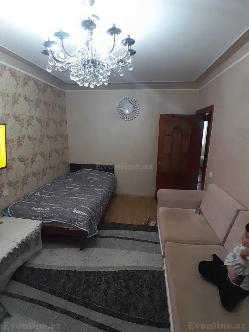 Satılır 2 otaqlı Mənzil Köhnə tikili 56 m² Əhmədli - şəkil 2
