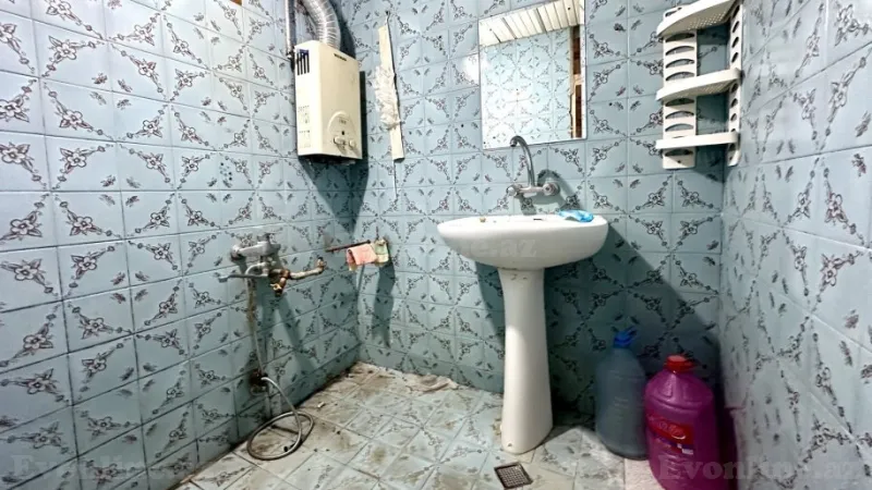Satılır 2 otaqlı Mənzil Köhnə tikili 50 m² Sabunçu r. - şəkil 11