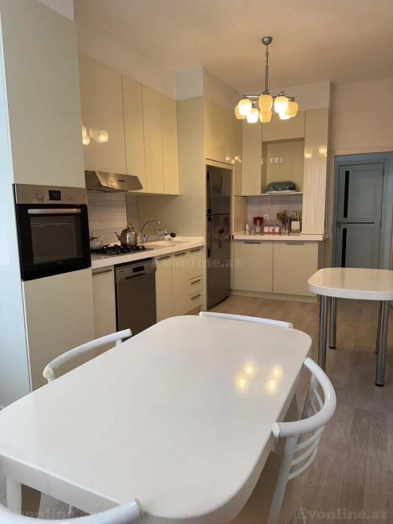 Satılır 3 otaqlı Mənzil Yeni tikili 130 m² Həzi Aslanov m. - şəkil 7