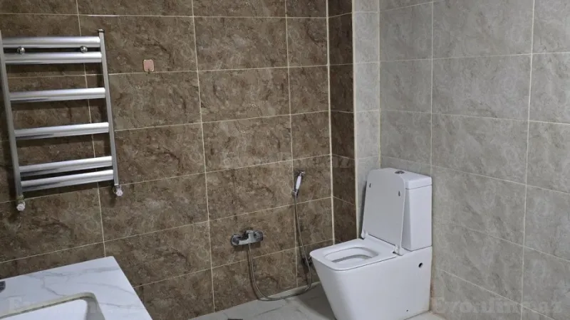 Kirayə verilir 2 otaqlı Mənzil Yeni tikili 77 m² Yeni Yasamal - şəkil 6