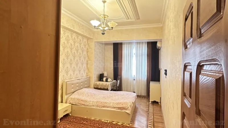 Satılır 4 otaqlı Mənzil Yeni tikili 145 m² Yasamal - şəkil 5