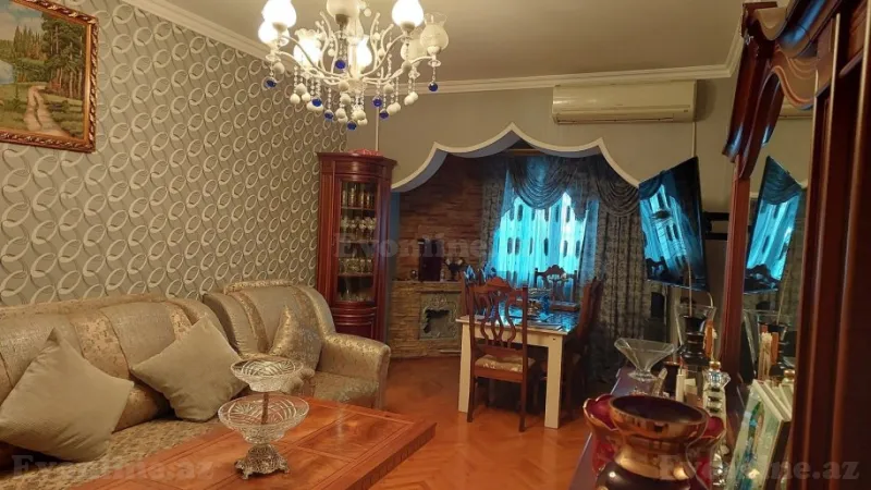 Satılır 4 otaqlı Mənzil Köhnə tikili 85 m² 8-ci mikrorayon - şəkil 3