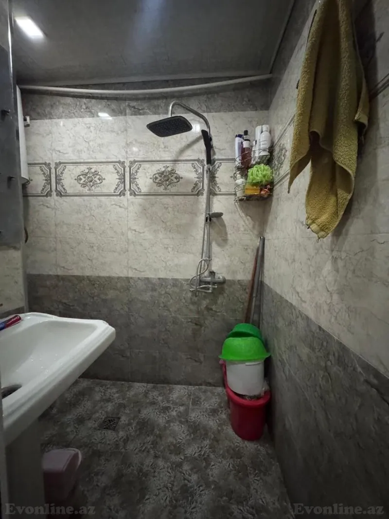 Satılır 2 otaqlı Mənzil Köhnə tikili 38 m² 1-ci mikrorayon - şəkil 14