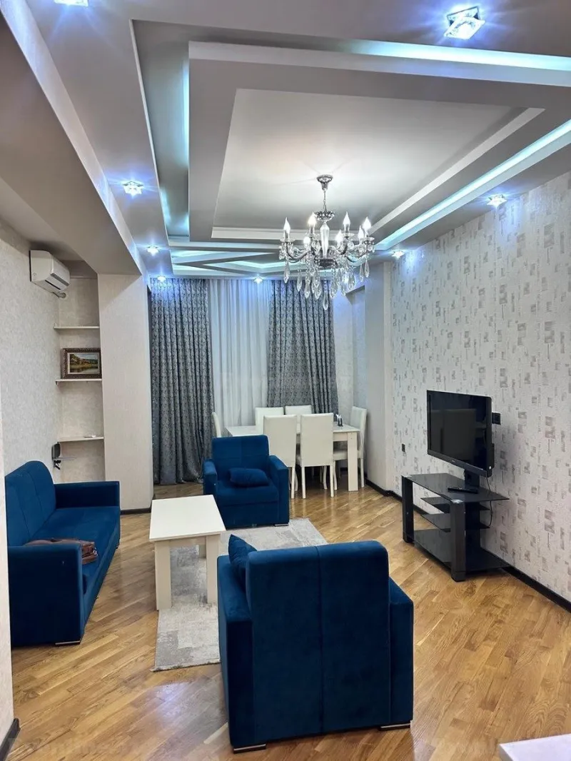 Kirayə verilir 3 otaqlı Mənzil Yeni tikili 114 m² 28 May m.