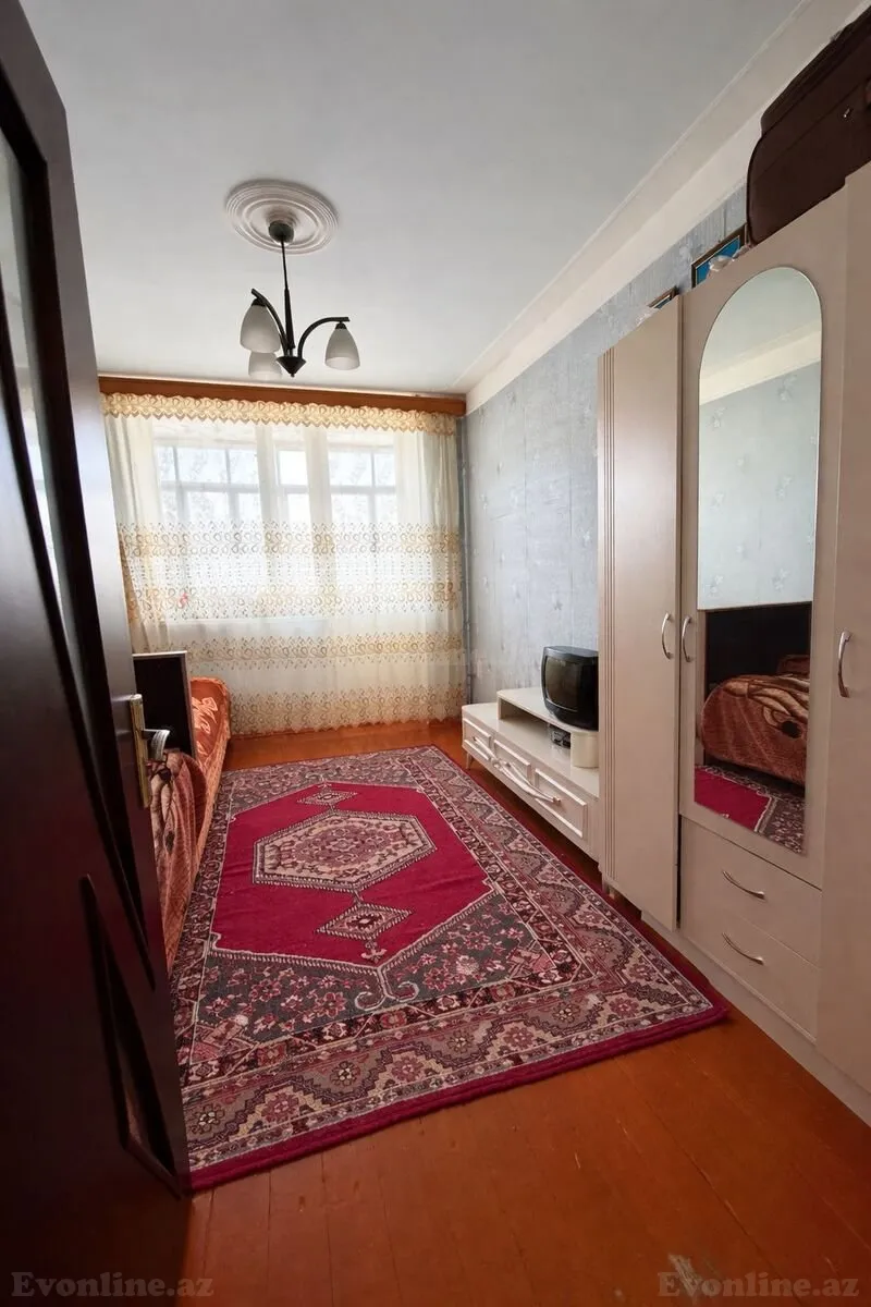 Satılır 3 otaqlı Mənzil Köhnə tikili 70 m² Abşeron r. - şəkil 2