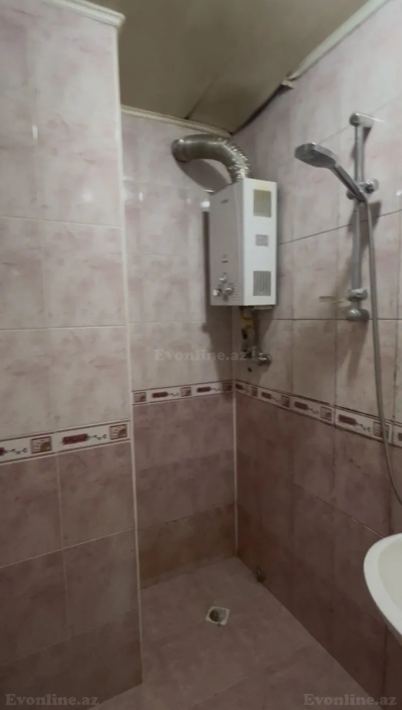 Satılır 3 otaqlı Mənzil Köhnə tikili 60 m² 4-cü mikrorayon - şəkil 7