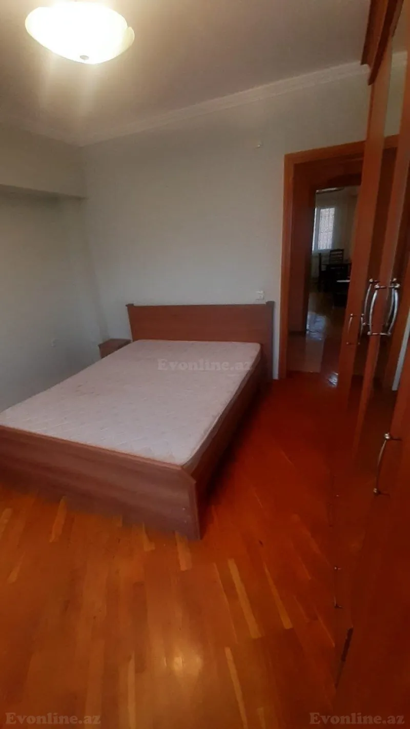 Kirayə verilir 2 otaqlı Mənzil Köhnə tikili 70 m² Nəriman Nərimanov m. - şəkil 2