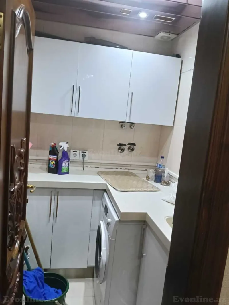 Kirayə verilir 4 otaqlı Mənzil Yeni tikili 170 m² Nəsimi r. - şəkil 19