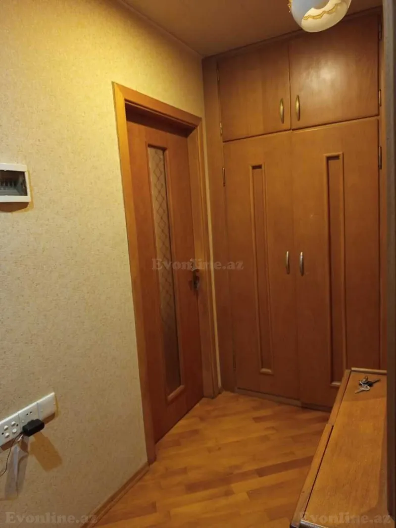 Satılır 2 otaqlı Mənzil Köhnə tikili 55 m² Elmlər Akademiyası m. - şəkil 6