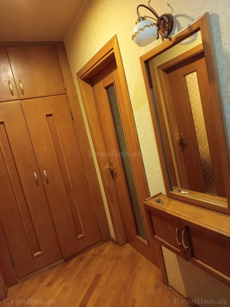 Satılır 2 otaqlı Mənzil Köhnə tikili 55 m² Elmlər Akademiyası m. - şəkil 8