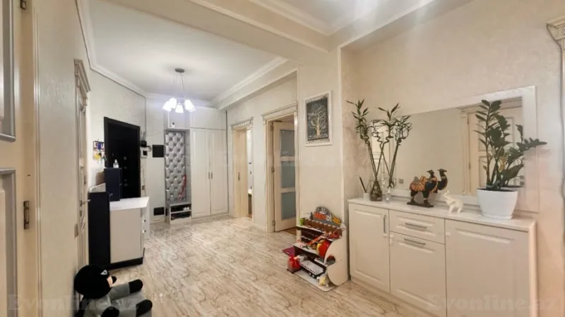 Satılır 3 otaqlı Mənzil Yeni tikili 139.8 m² Nəsimi r. - şəkil 15