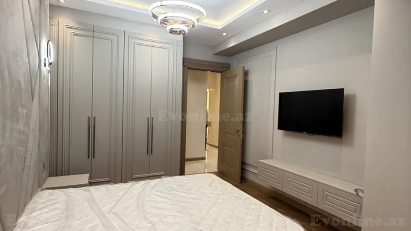 Kirayə verilir 4 otaqlı Mənzil Yeni tikili 140 m² Neftçilər m. - şəkil 13