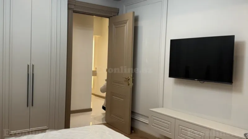 Kirayə verilir 4 otaqlı Mənzil Yeni tikili 140 m² Neftçilər m. - şəkil 18