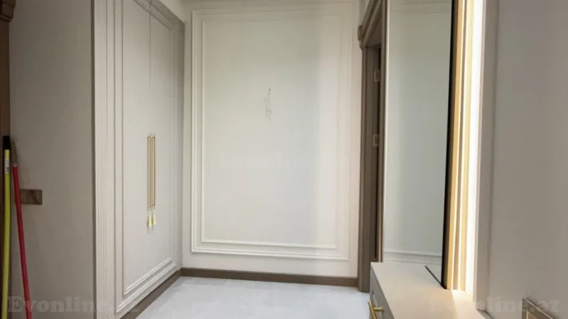 Kirayə verilir 4 otaqlı Mənzil Yeni tikili 140 m² Neftçilər m. - şəkil 26