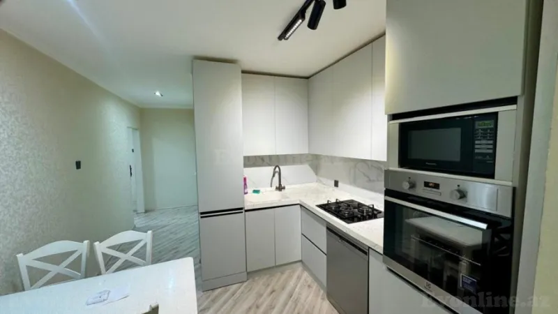 Satılır 3 otaqlı Mənzil Köhnə tikili 80 m² Həzi Aslanov m. - şəkil 12