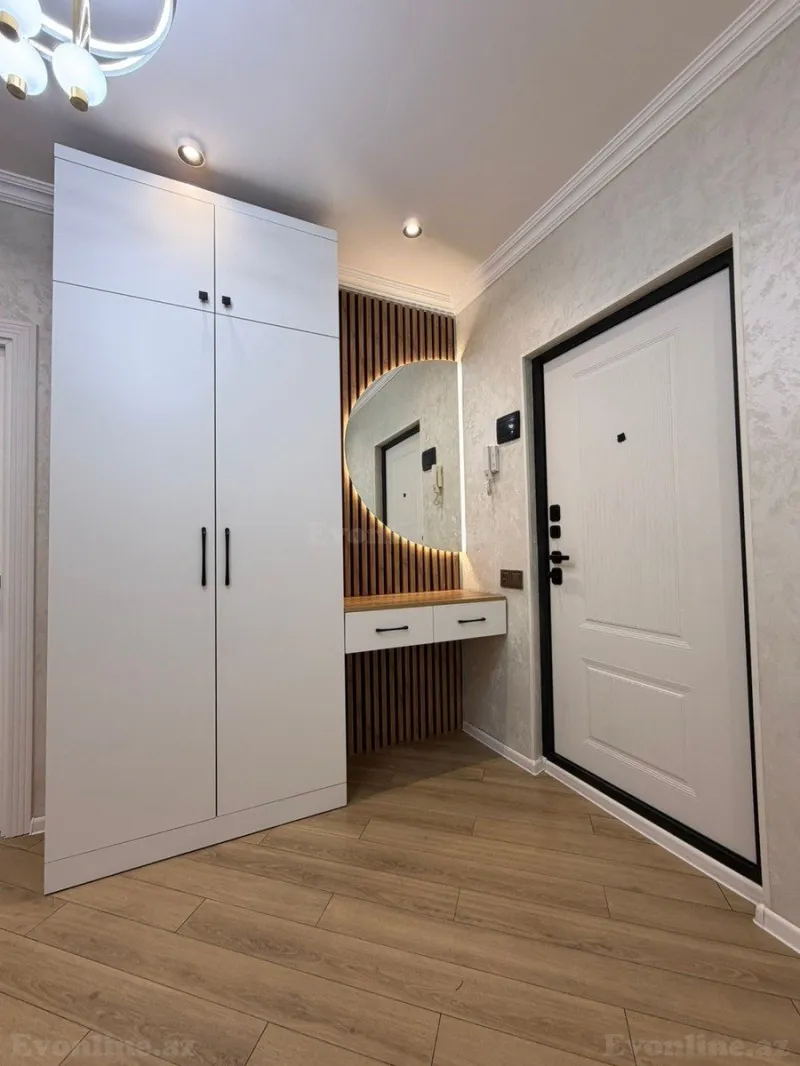 Satılır 3 otaqlı Mənzil Köhnə tikili 85 m² Xalqlar Dostluğu m.