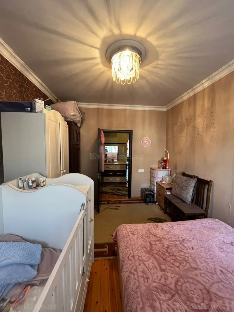 Satılır 2 otaqlı Mənzil Köhnə tikili 65 m² Həzi Aslanov m. - şəkil 4