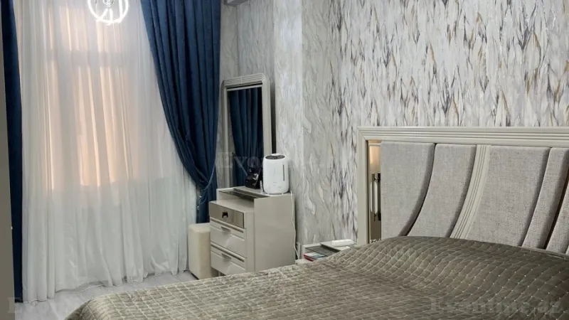 Satılır 3 otaqlı Mənzil Yeni tikili 130 m² Yeni Yasamal