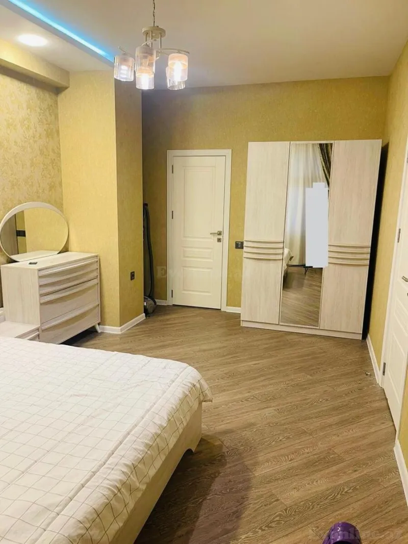 Kirayə verilir 3 otaqlı Mənzil Yeni tikili 110 m² Xətai m. - şəkil 8