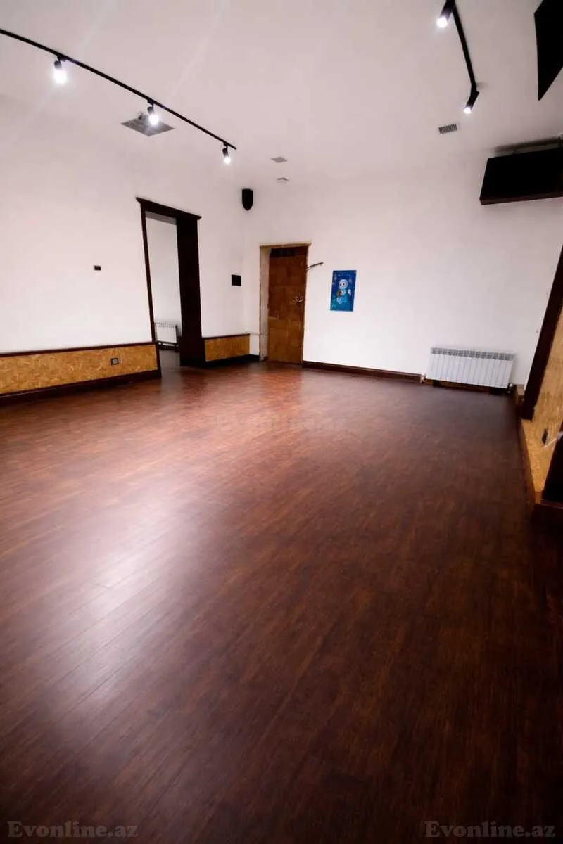 Kirayə verilir Obyekt 120 m² Xətai m.